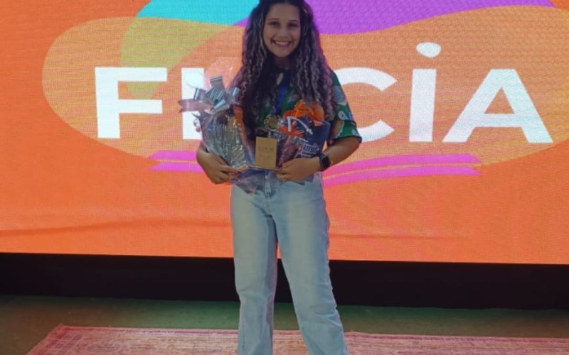 Guaporema mais um ano brilha! Com Talento na Fase Regional do Concurso de Poesia da FESPAM.