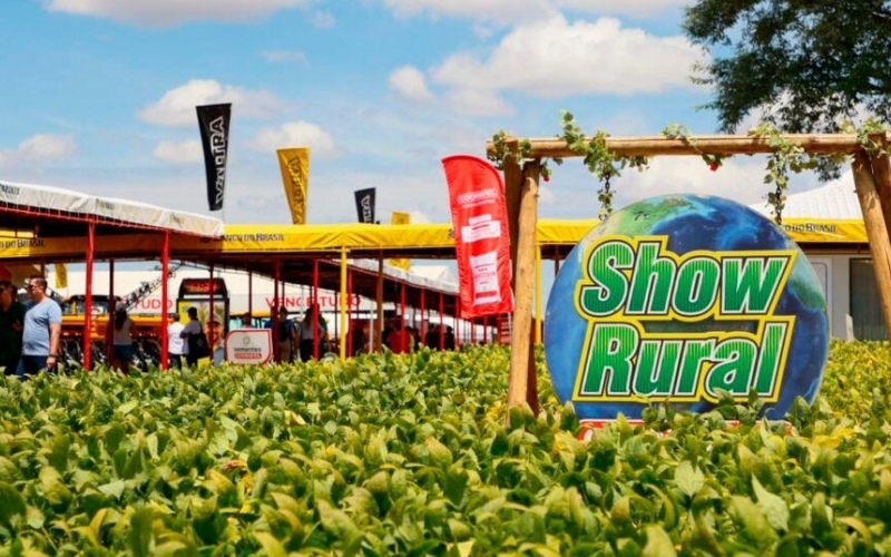 Produtores rurais de Guaporema visitam a maior feira do agronegócio da América Latina!