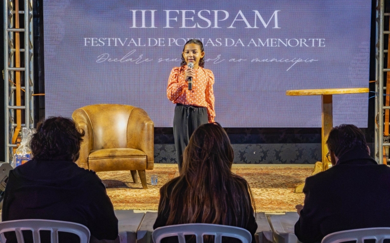 Guaporema emociona e se destaca mais uma vez no Festival de Poesias da Amenorte